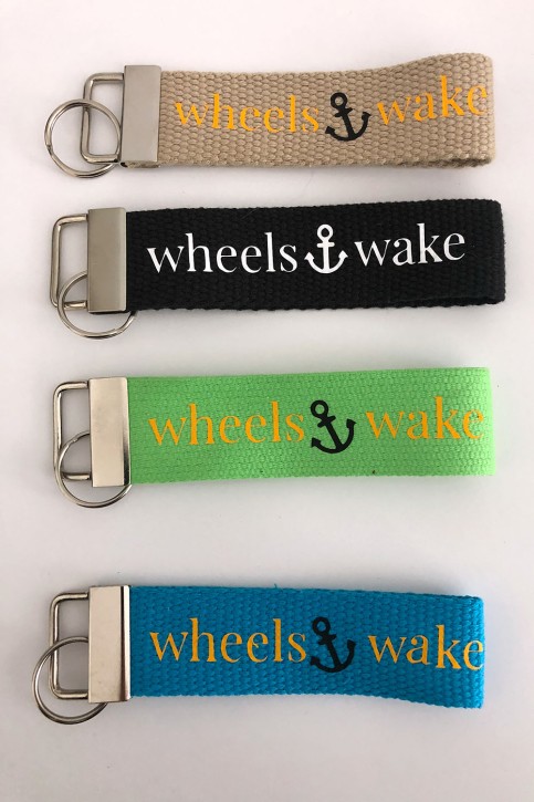 WHEELS & WAKE SCHLÜSSELANHÄNGER
